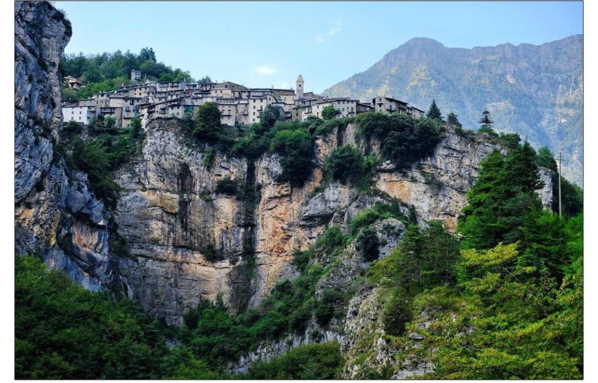 Appartamento CASA A REALDO - Il Nido Delle Aquile Triora Esterno foto